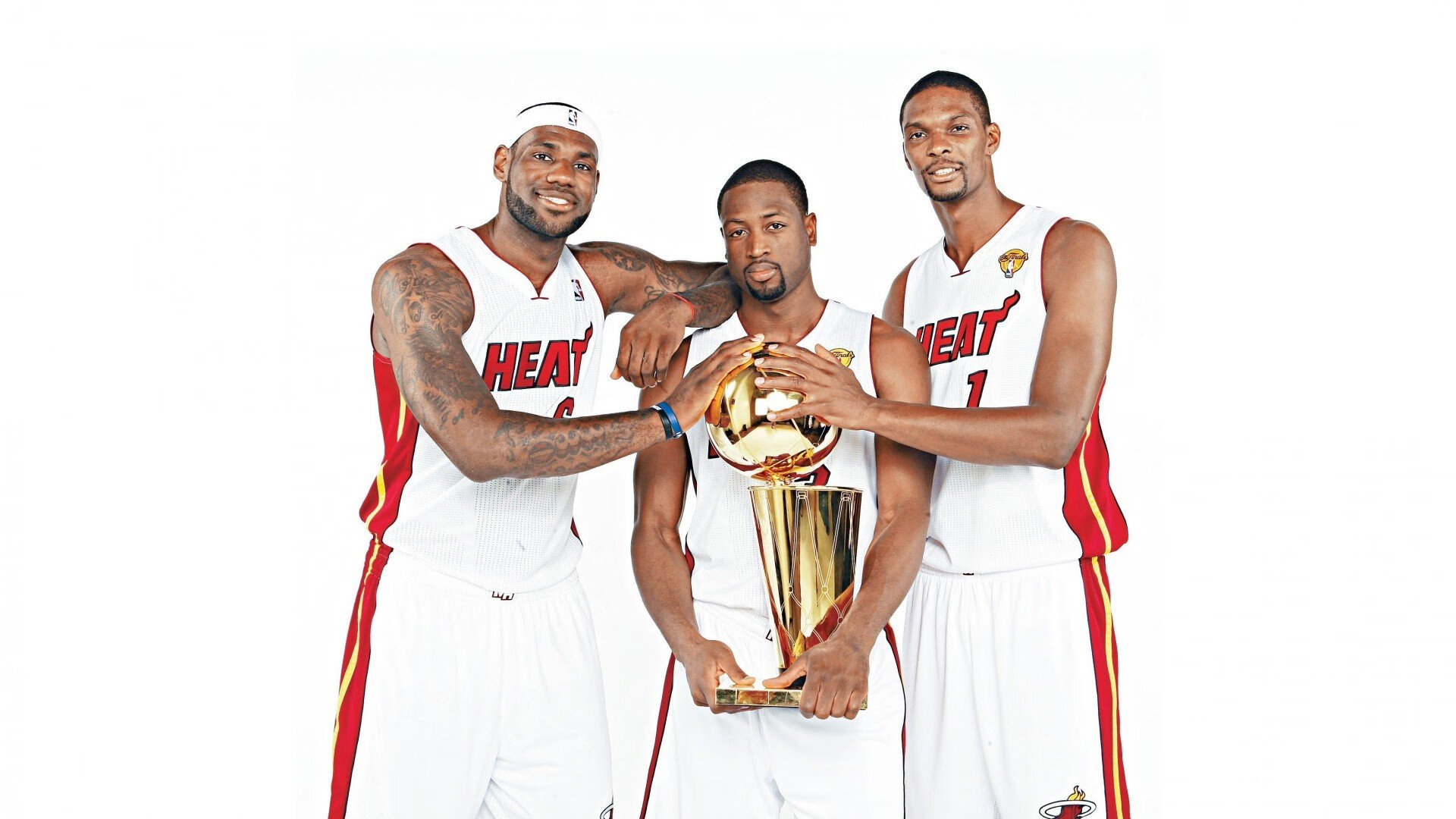 世界杯：南美预选赛经典战 巴西阿根廷比赛因风暴腰斩改期再战